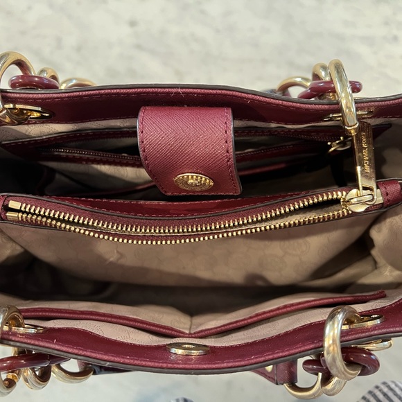 Genuine Michael Kors Maroon Bag. Great condition. Barely used. - Picture 4 of 4
